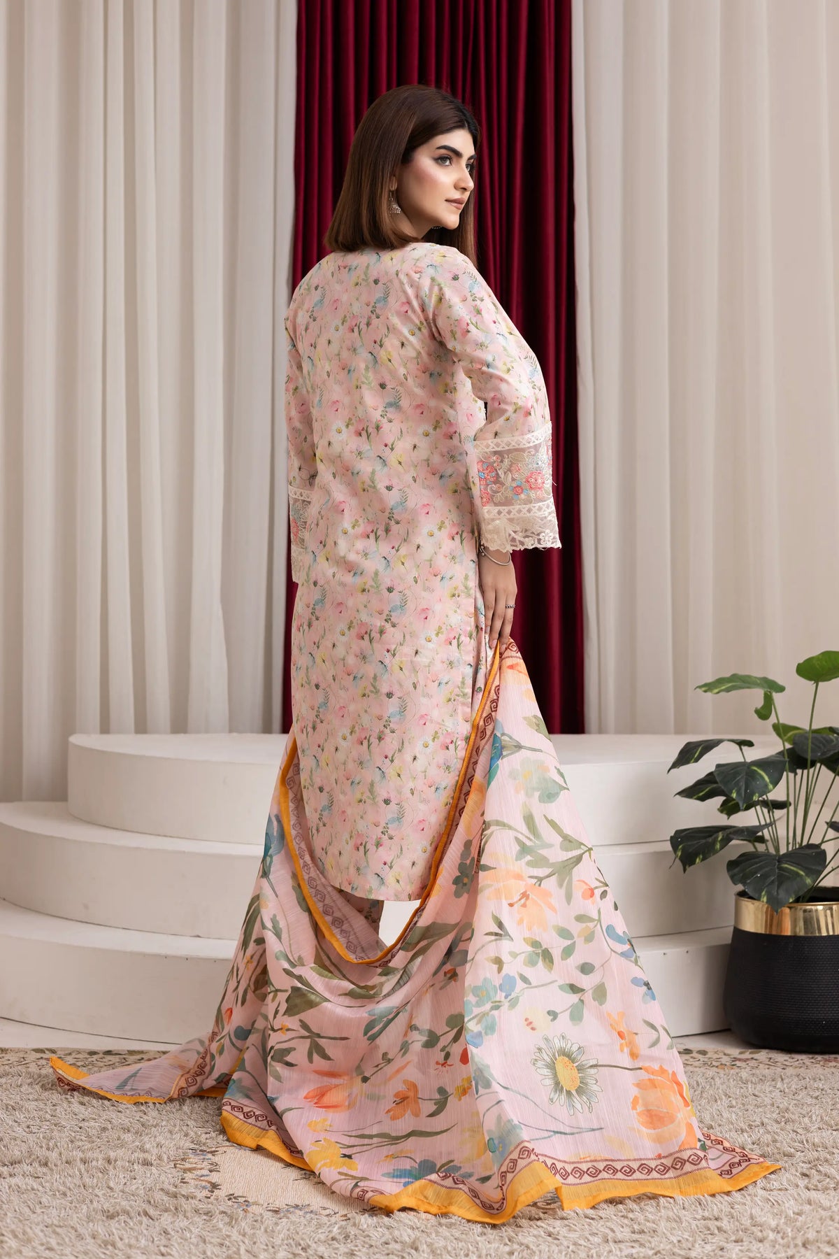 Gulbahar Queen