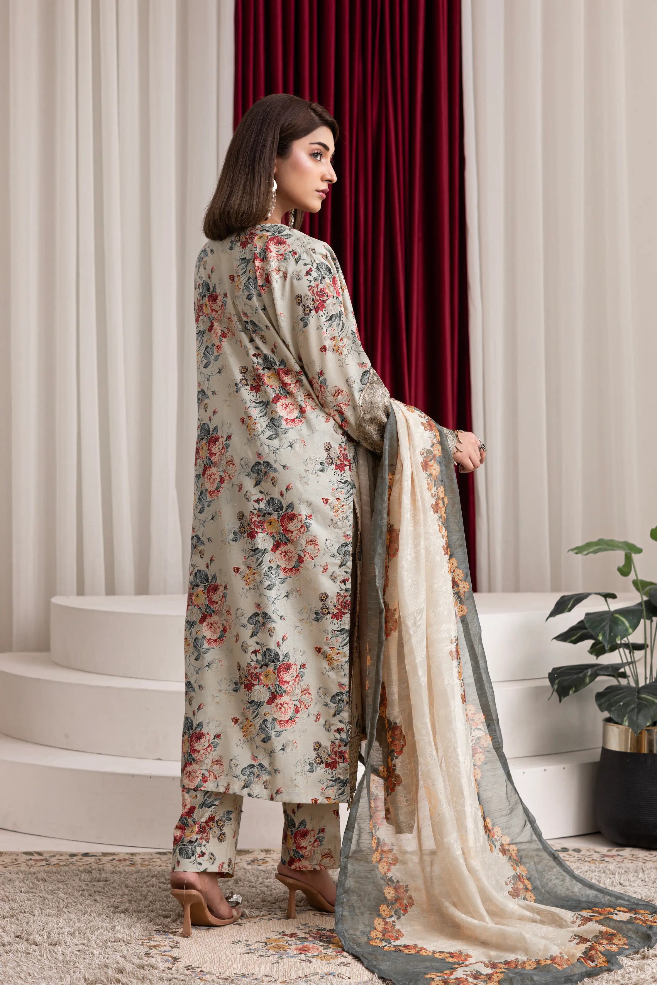 Roshni-e-Gul